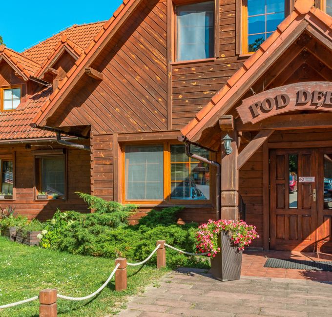 Pokoje P1 Pod Dębem Pokoje P1 Pod Dębem