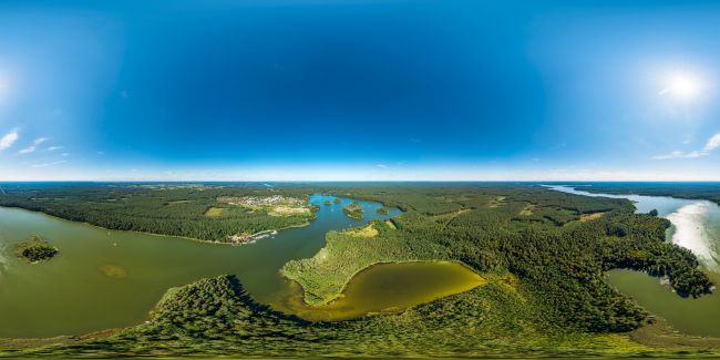 Lato nad jeziorem Nidzkim