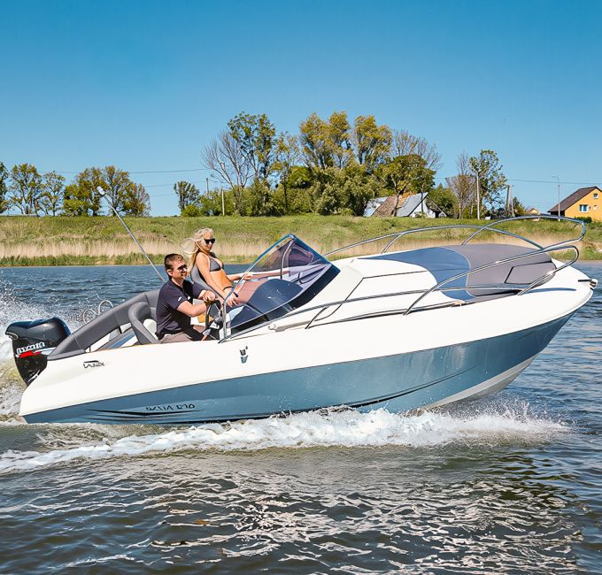 Galia 570 Sundeck + Yamaha 150